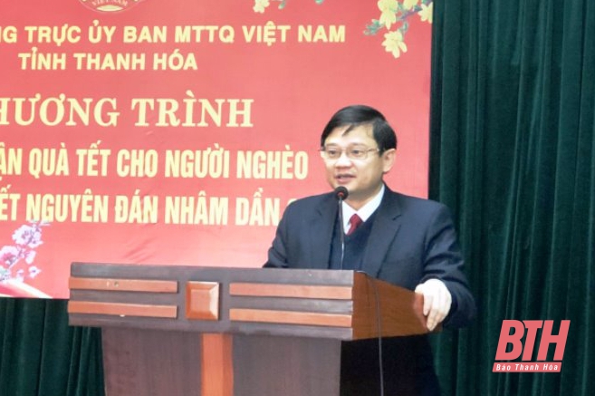 Các chi nhánh Ngân hàng Agribank trên địa bàn tỉnh Thanh Hóa trao 4.000 suất quà tết cho người nghèo