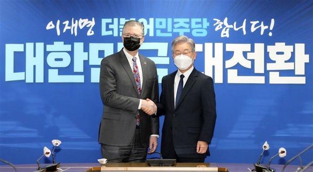 Ứng viên Tổng thống Hàn Quốc nêu quan điểm về Bán đảo Triều Tiên