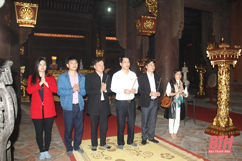 Trưởng ban Tuyên giáo Tỉnh ủy Đào Xuân Yên chúc tết những tài năng tiêu biểu tại huyện Ngọc Lặc