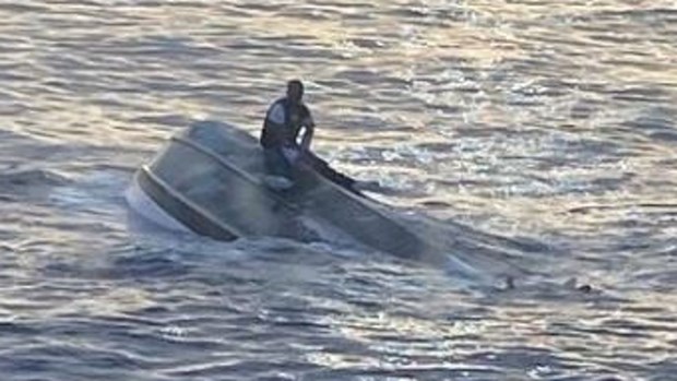 Mỹ: Lật thuyền ngoài khơi Florida làm hàng chục người mất tích