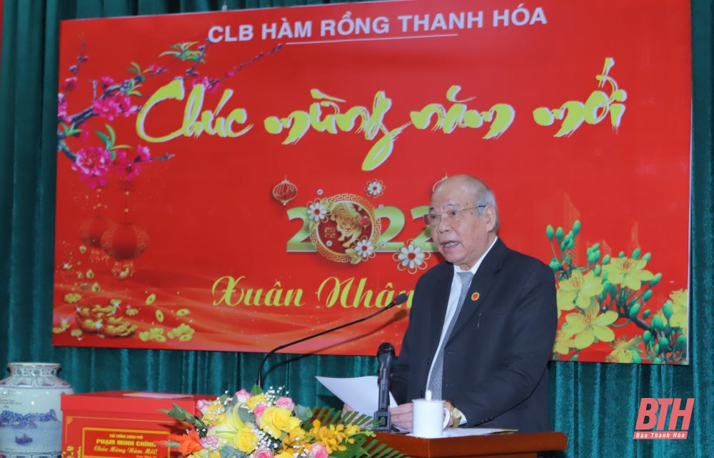 Thủ tướng Chính phủ thăm, chúc Tết CLB Hàm Rồng và tặng quà Tết của lãnh đạo Đảng, Nhà nước cho người có công với cách mạng, người nghèo và công nhân, lao động