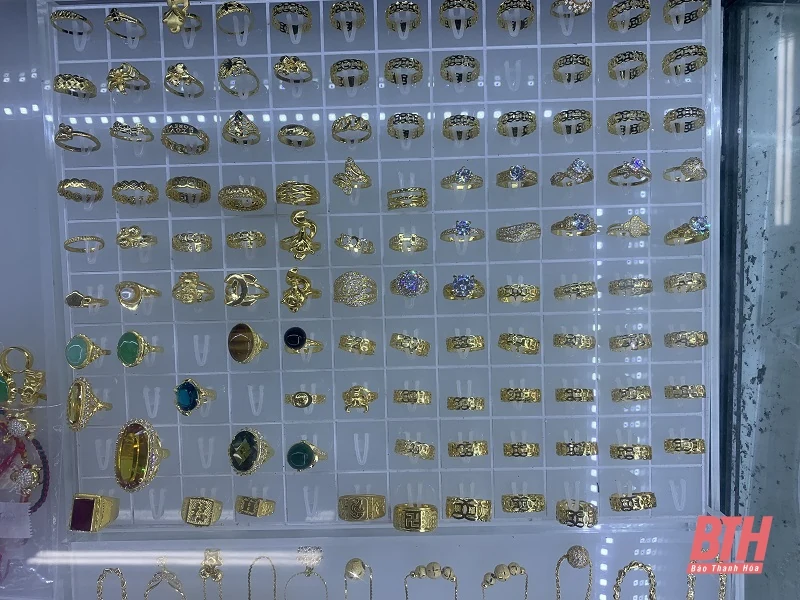 Thanh Hóa: Giá vàng giảm nhẹ trước ngày vía Thần Tài