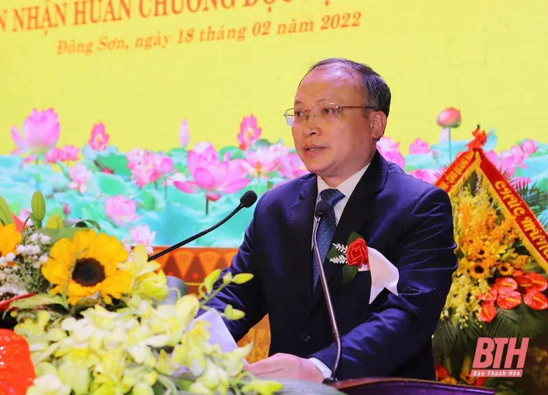Huyện Đông Sơn tổ chức Lễ kỷ niệm 75 năm Ngày Bác Hồ lần đầu tiên về thăm Thanh Hóa và đón nhận Huân chương Độc lập hạng Ba
