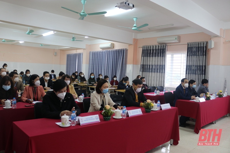 Trường Đại học Y Hà Nội khai giảng lớp chuyên khoa I, chuyên khoa II hệ tập trung theo chứng chỉ tại Thanh Hóa