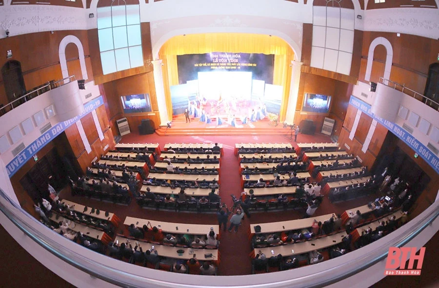 Thanh Hoá tôn vinh, khen thưởng các tập thể, cá nhân có thành tích xuất sắc trong công tác phòng, chống dịch COVID-19