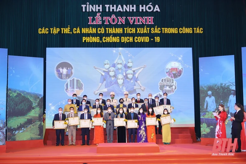 Thanh Hoá tôn vinh, khen thưởng các tập thể, cá nhân có thành tích xuất sắc trong công tác phòng, chống dịch COVID-19