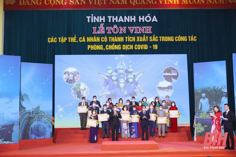 Thanh Hoá tôn vinh, khen thưởng các tập thể, cá nhân có thành tích xuất sắc trong công tác phòng, chống dịch COVID-19