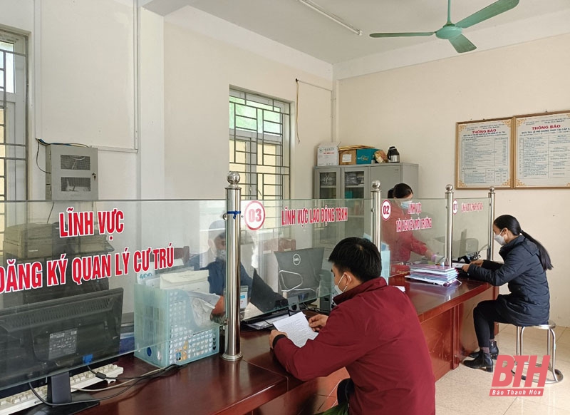 Chuyển đổi số cấp xã: Góp phần thu hẹp khoảng cách “số” giữa nông thôn và thành thị