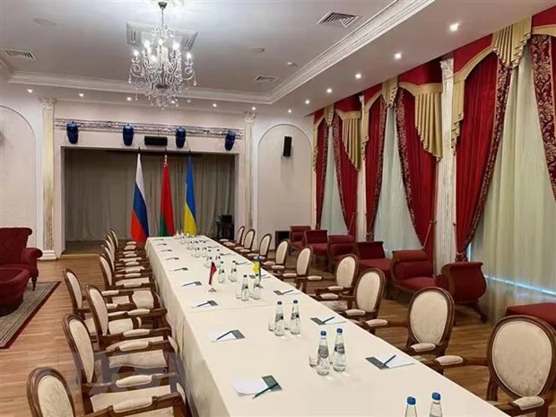 Nga và Ukraine bắt đầu đàm phán tại khu vực biên giới Belarus