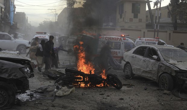Pakistan: Đánh bom xe cảnh sát khiến 17 người thương vong