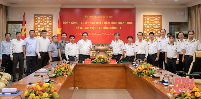 Đoàn công tác tỉnh Thanh Hóa thăm và làm việc tại Tổng Công ty Tân Cảng Sài Gòn