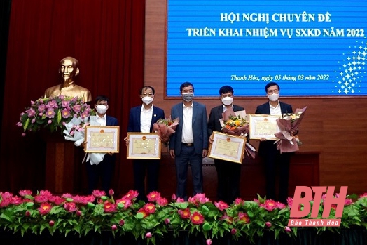 PC Thanh Hóa tổ chức hội nghị chuyên đề sản xuất, kinh doanh năm 2022