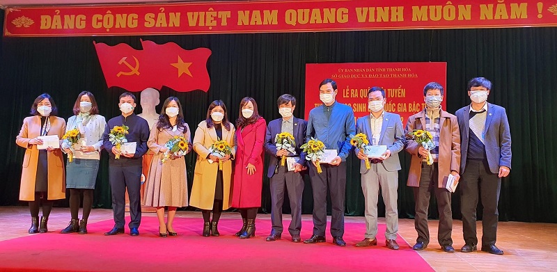 Trường THPT chuyên Lam Sơn đạt 1 giải Nhất, 12 giải Nhì, 22 giải Ba tại Kỳ thi chọn học sinh giỏi Quốc gia năm học 2021-2022