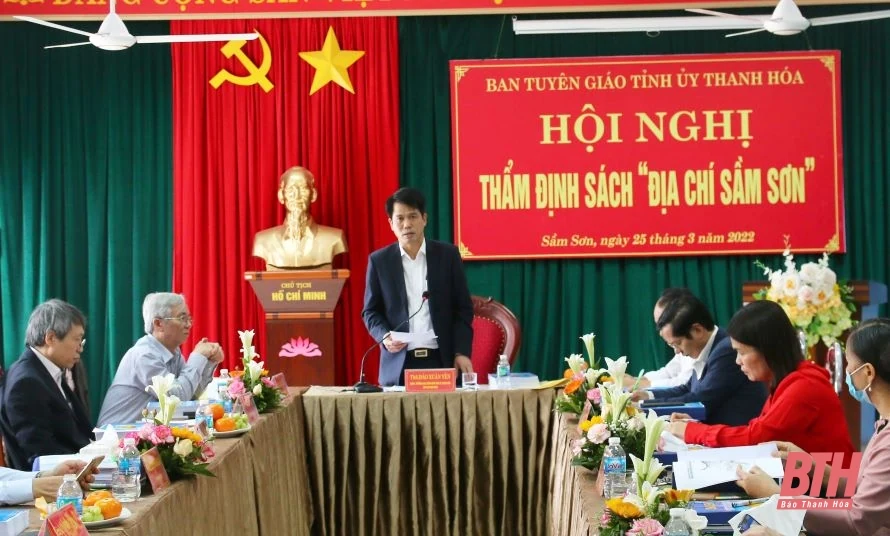 Thẩm định công trình “Địa chí thành phố Sầm Sơn”