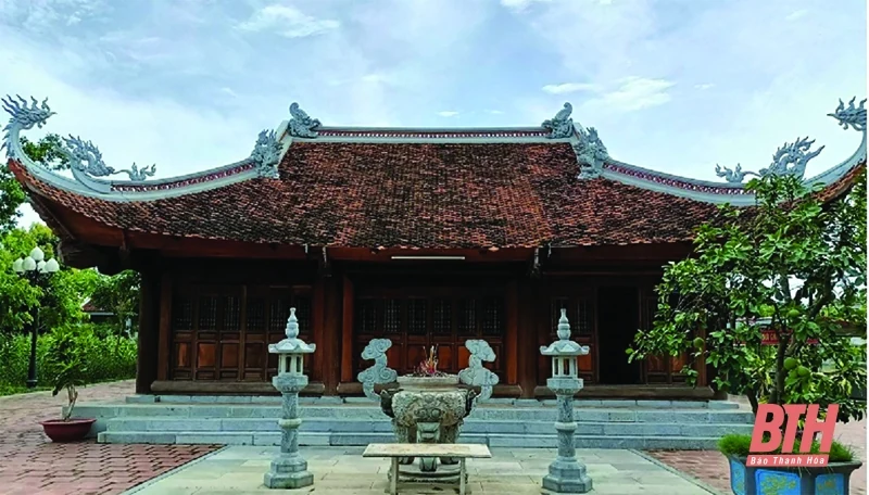 Phụ nữ hoàng triều tài đức thời Hậu Lê