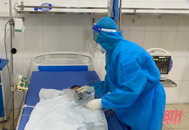 Bệnh viện Nhi Thanh Hóa nỗ lực cấp cứu, điều trị bệnh nhân nhiễm COVID-19
