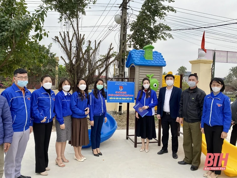 Xây dựng khu vui chơi cho thiếu niên, nhi đồng