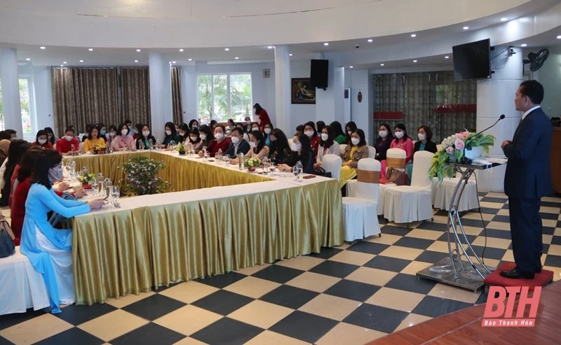 Hội thảo chuyên đề “Phụ nữ Thanh Hóa thời đại mới”