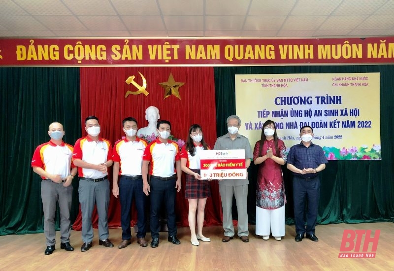 MTTQ tỉnh Thanh Hoá tiếp nhận ủng hộ an sinh xã hội và xây dựng nhà đại đoàn kết