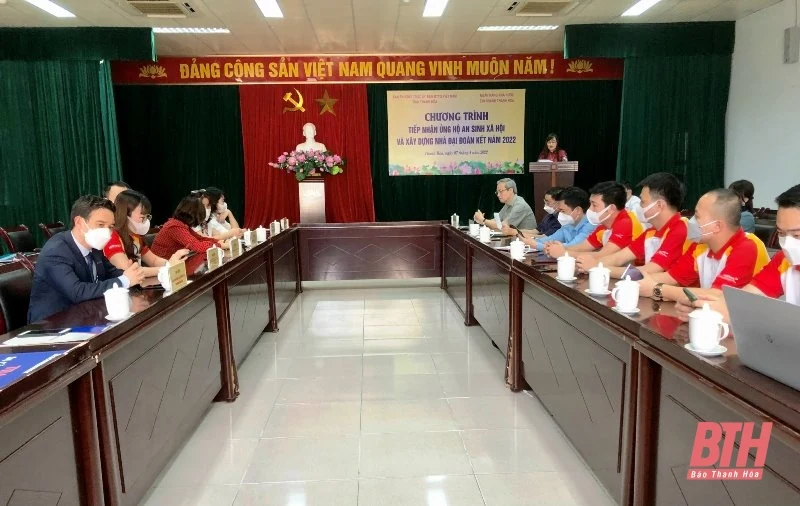 MTTQ tỉnh Thanh Hoá tiếp nhận ủng hộ an sinh xã hội và xây dựng nhà đại đoàn kết