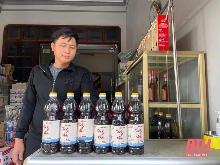 Phát triển sản phẩm làng nghề gắn với xây dựng thương hiệu tại huyện Quảng Xương