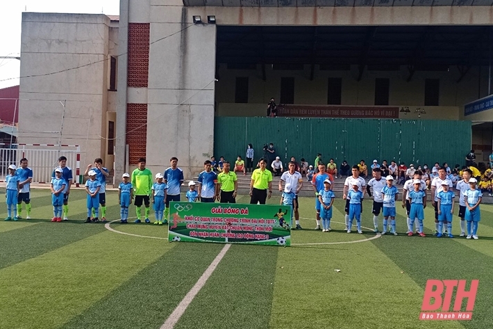 8 đội bóng tranh tài tại Giải bóng đá huyện Nông Cống năm 2022