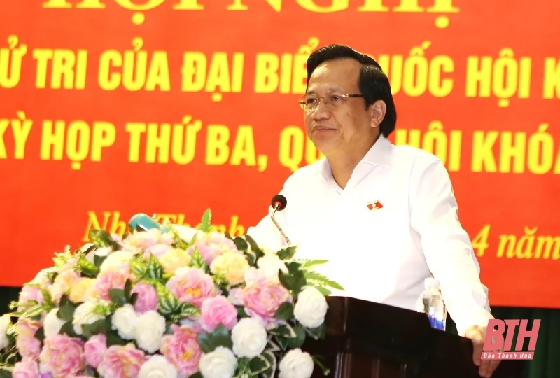 Bộ trưởng Bộ Lao động, Thương binh và Xã hội Đào Ngọc Dung cùng ĐBQH thuộc Đoàn ĐBQH tỉnh Thanh Hóa tiếp xúc cử tri huyện Như Thanh và Như Xuân
