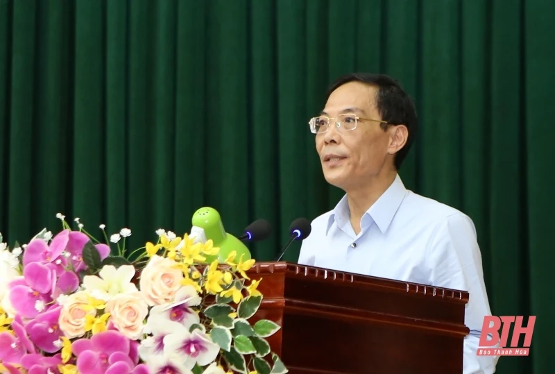 Bộ trưởng Bộ Lao động, Thương binh và Xã hội Đào Ngọc Dung cùng ĐBQH thuộc Đoàn ĐBQH tỉnh Thanh Hóa tiếp xúc cử tri huyện Như Thanh và Như Xuân