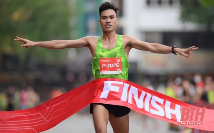 VĐV Lê Trung Đức của Thanh Hóa về nhất Cuộc thi chạy Viettel Fastest 2022
