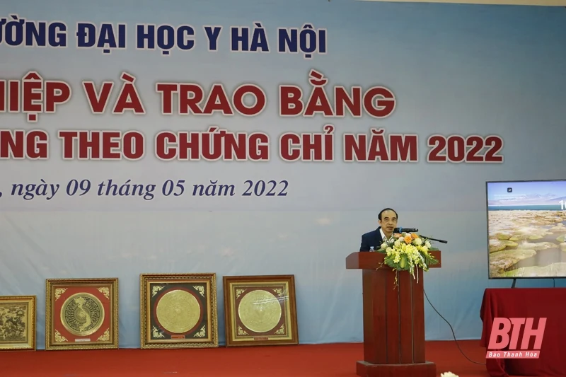 Trường Đại học Y Hà Nội trao bằng tốt nghiệp CKI, CKII hệ tập trung theo chứng chỉ tại Thanh Hoá