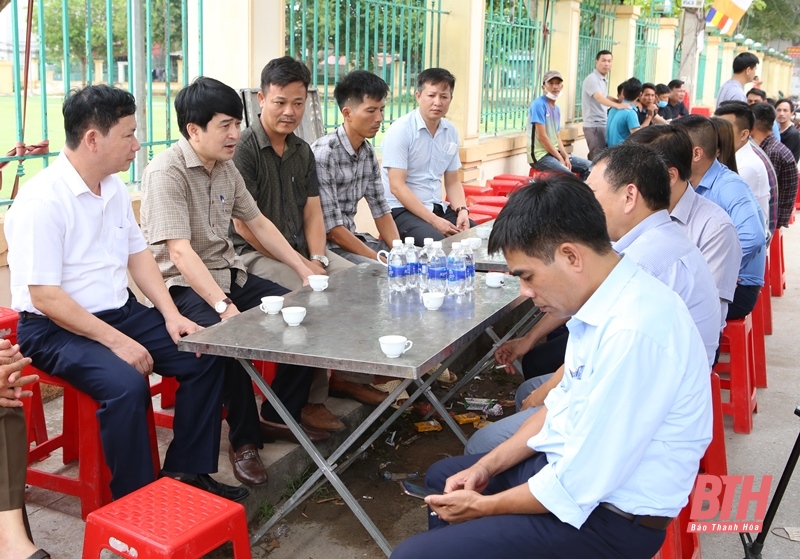 Các ban, sở, ngành cấp tỉnh thăm hỏi, động viên gia đình có trẻ em bị đuối nước tại thị xã Nghi Sơn