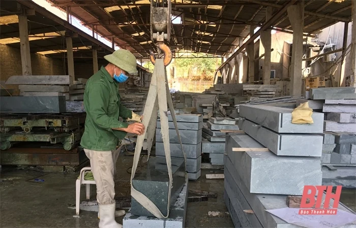 Giải pháp phát triển tiểu thủ công nghiệp