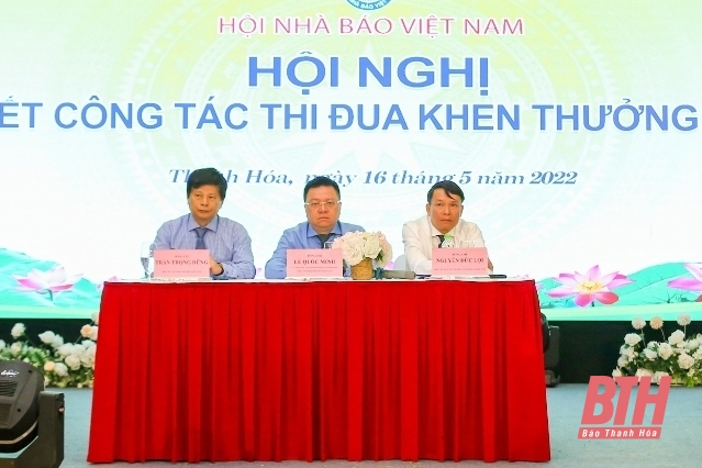 Hội Nhà báo Việt Nam tổng kết công tác thi đua - khen thưởng năm 2021