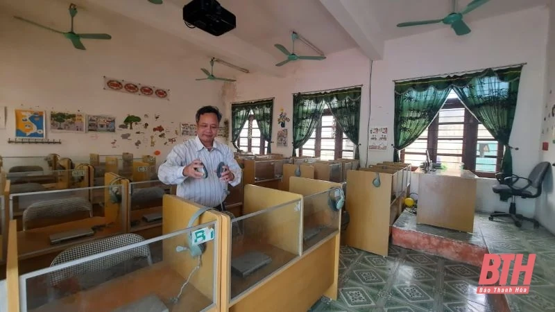 Nhiều trường tiểu học ở Hậu Lộc gặp khó khi đưa môn Tin học vào giảng dạy