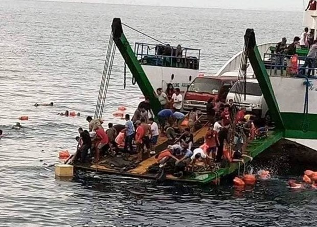 Cháy phà chở khách ở Philippines, ít nhất 7 người thiệt mạng