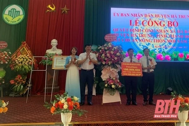 Xã Hà Bắc đón nhận danh hiệu Xã đạt chuẩn nông thôn mới