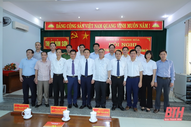 Đồng chí Đào Vũ Việt thôi giữ chức Giám đốc sở Xây dựng để giữ chức Bí thư Thị ủy Bỉm Sơn