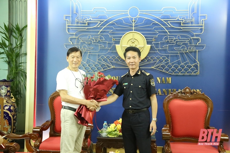 Cục Hải quan Thanh Hóa tiếp xã giao Chủ tịch Tập đoàn Hồng Phúc