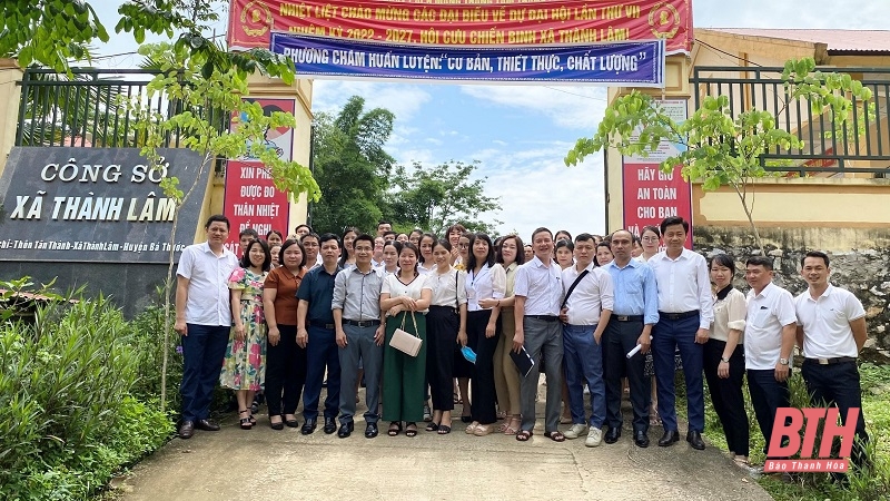 Lớp Trung cấp Lý luận chính trị TP Thanh Hóa nghiên cứu thực tế tại xã Thành Lâm