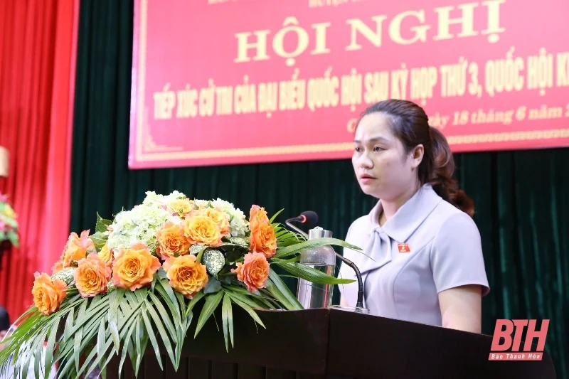 Phó Bí thư Thường trực Tỉnh ủy, Trưởng đoàn ĐBQH tỉnh Thanh Hoá Lại Thế Nguyên tiếp xúc cử tri huyện Cẩm Thủy