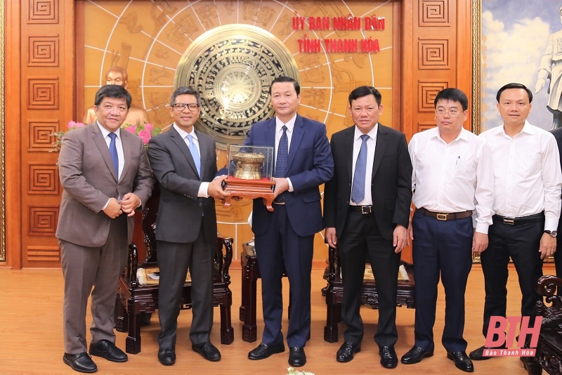 Chủ tịch UBND tỉnh Đỗ Minh Tuấn tiếp xã giao Đại sứ Indonesia tại Việt Nam