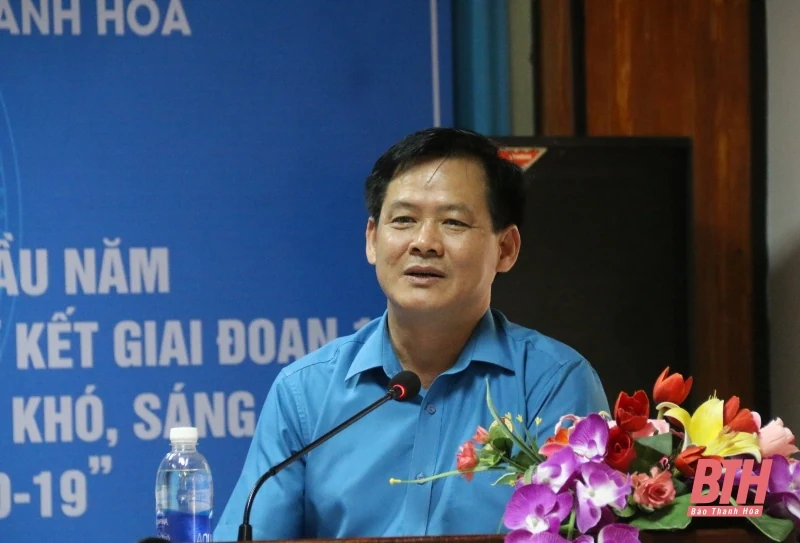 Quan tâm chăm lo đời sống đoàn viên, người lao động khó khăn