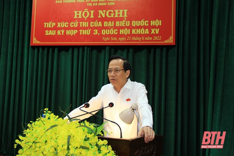 Bộ trưởng Bộ Lao động, TB&XH và các ĐBQH tỉnh Thanh Hóa tiếp xúc cử tri thị xã Nghi Sơn và huyện Quảng Xương