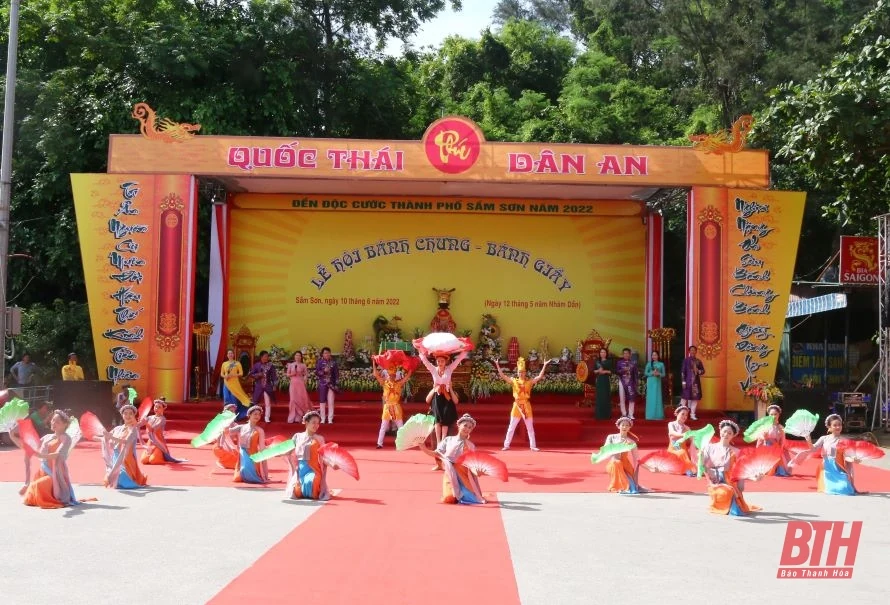 TP Sầm Sơn đón khách du lịch vượt kế hoạch năm 2022