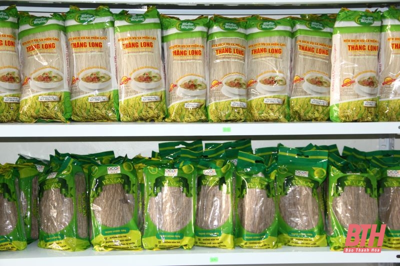 Khai trương cửa hàng quà tặng sản phẩm OCOP tỉnh Thanh Hóa