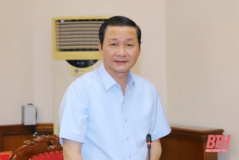 Ban Thường vụ Tỉnh ủy cho ý kiến vào các tờ trình của Ban Cán sự Đảng UBND tỉnh về tạo động lực phát triển kinh tế - xã hội
