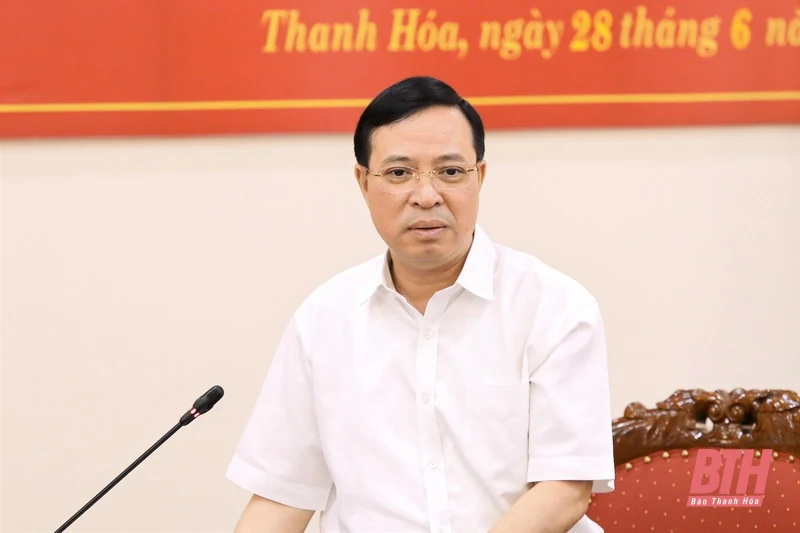 Ban Thường vụ Tỉnh ủy cho ý kiến vào các tờ trình của Ban Cán sự Đảng UBND tỉnh về tạo động lực phát triển kinh tế - xã hội