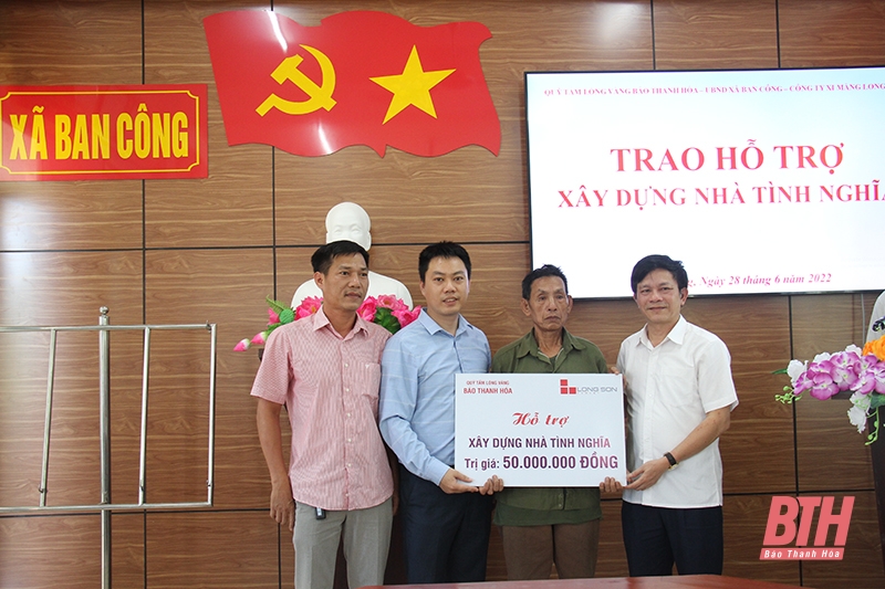 Công ty Xi măng Long Sơn, Quỹ Tấm lòng vàng Báo Thanh Hóa trao kinh phí hỗ trợ xây dựng nhà tình nghĩa