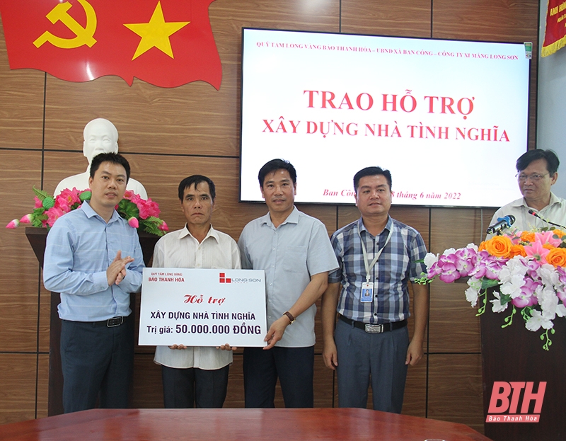 Công ty Xi măng Long Sơn, Quỹ Tấm lòng vàng Báo Thanh Hóa trao kinh phí hỗ trợ xây dựng nhà tình nghĩa