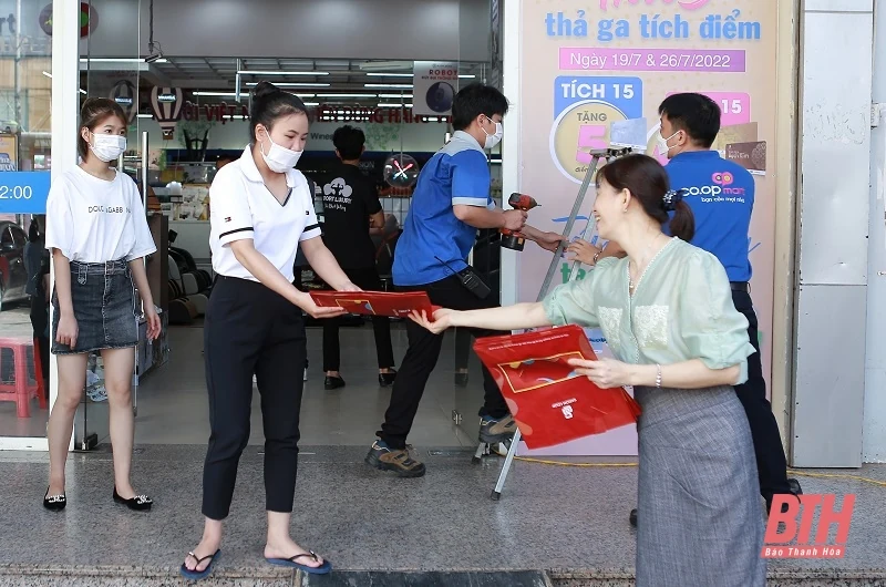 Phát động phong trào hạn chế sử dụng các sản phẩm nhựa dùng một lần và túi ni lông khó phân hủy